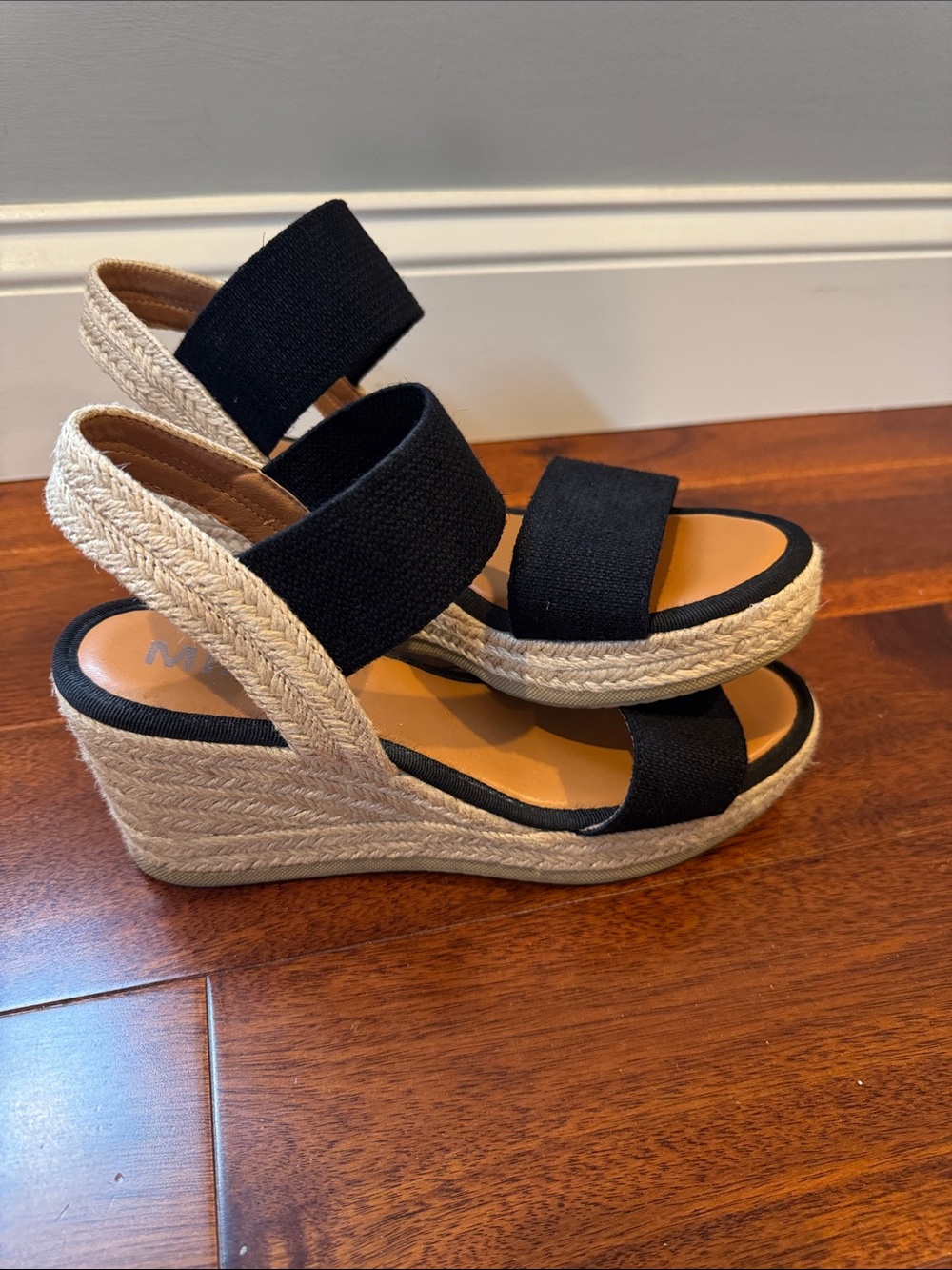 Mia Platform Sandals